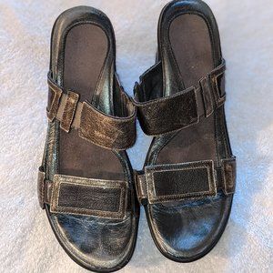 Naot Treasure Comfort Wedge Sandals in Metal/Gray